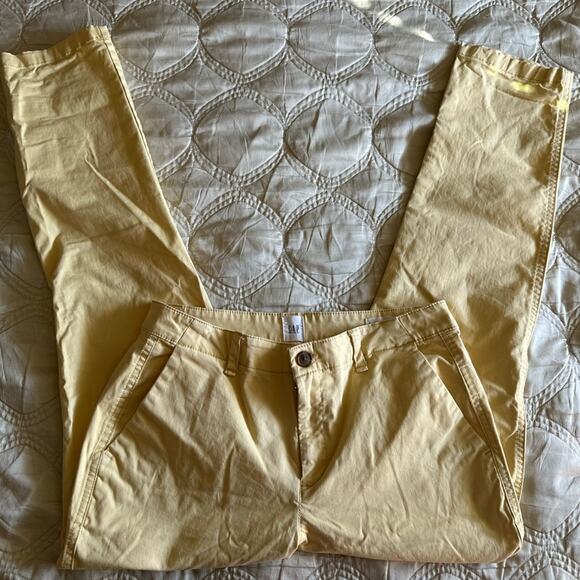 Slim Leg GAP Girlfriend Khaki Light Yellow Chinos - Picture 2 of 4